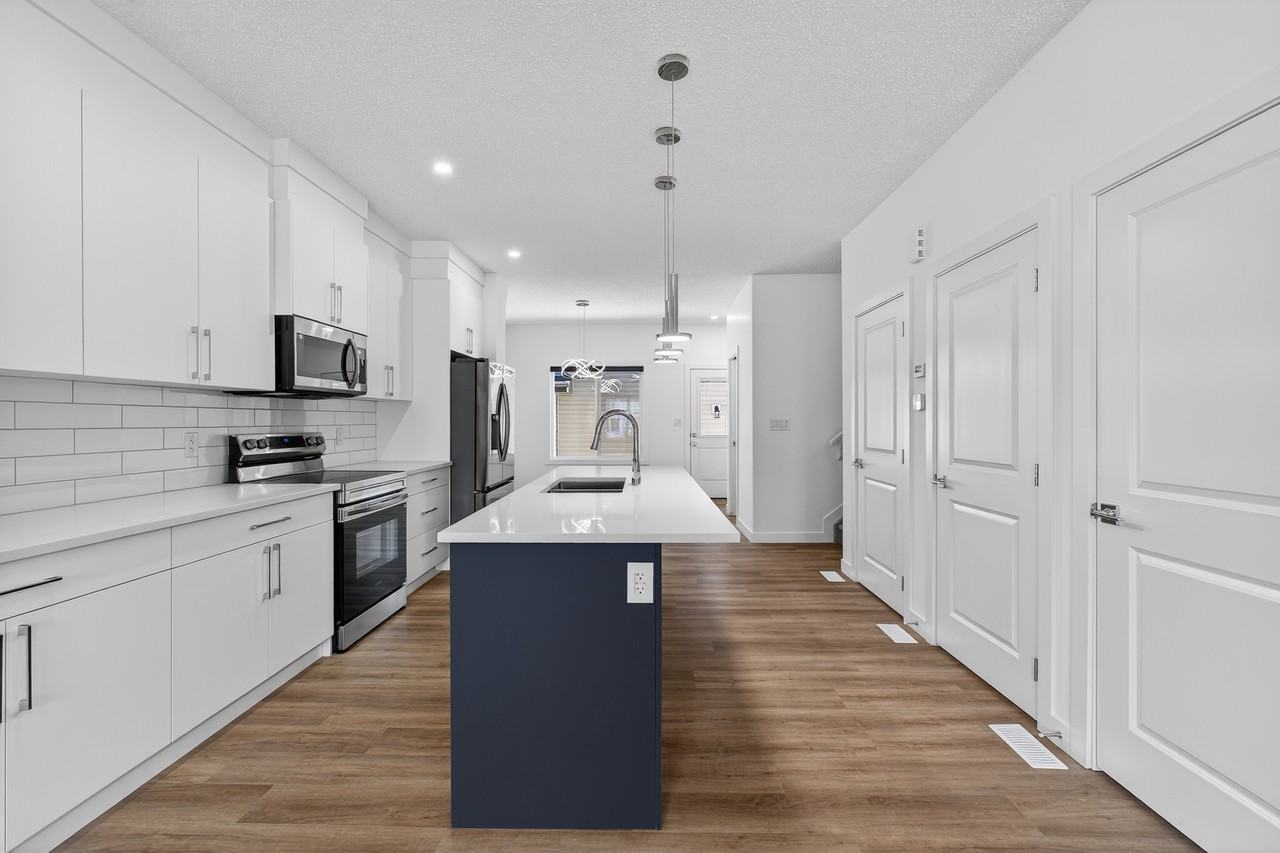 520 Black Stone Blvd #520MAIN - Photo 3 of 20