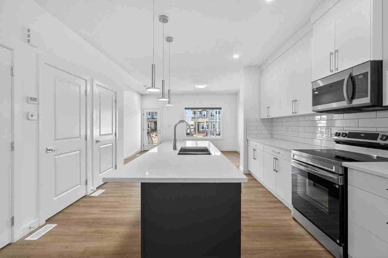 520 Black Stone Blvd #520MAIN - Photo 5 of 20