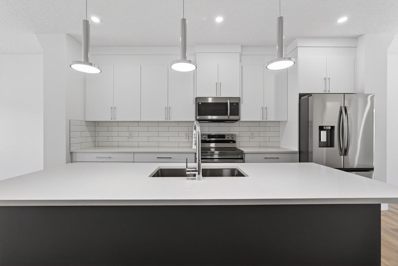 520 Black Stone Blvd #520MAIN - Photo 6 of 20