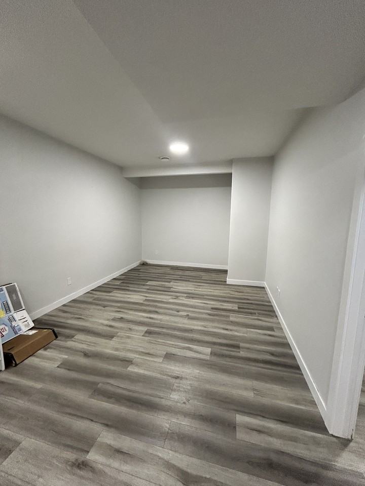 3610 41 AvenueBsmt #3610BS - Photo 3 of 9