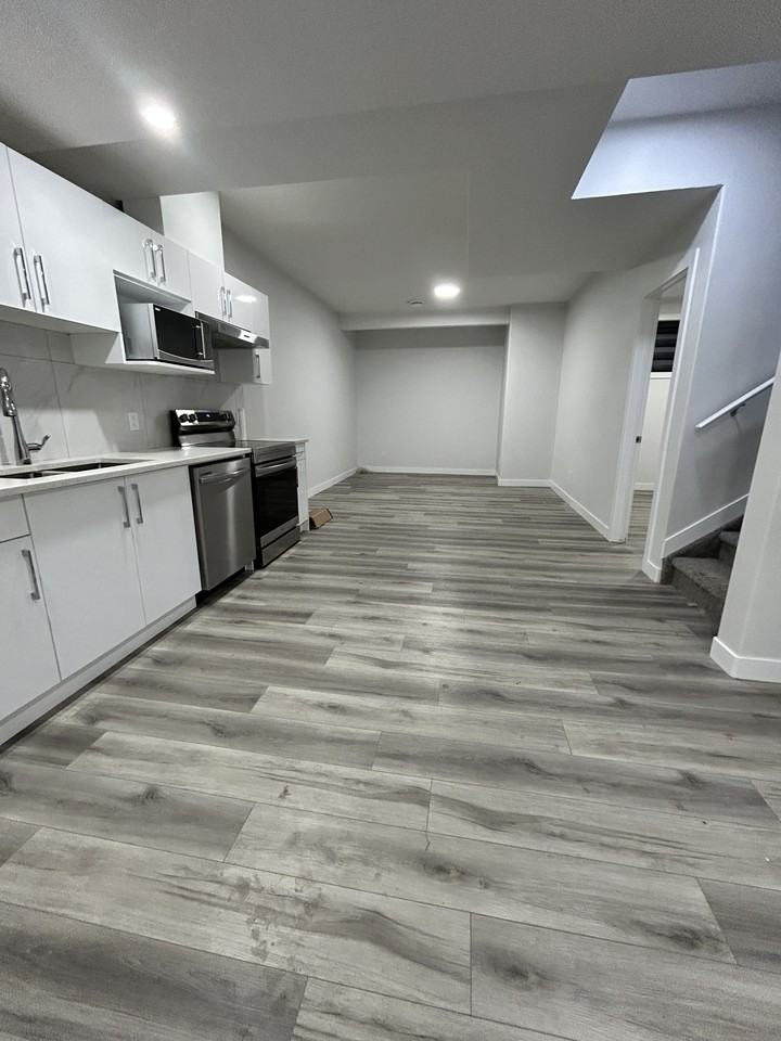 3610 41 AvenueBsmt #3610BS - Photo 6 of 9