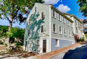 featured image of 11 Cady St #2