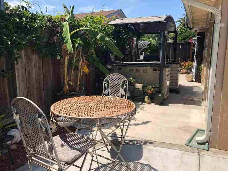 1092 Keldon Dr - Photo 6 of 18