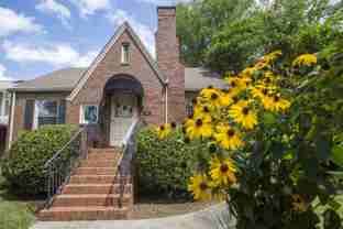 920 Monmouth Ave - Photo 1 of 1