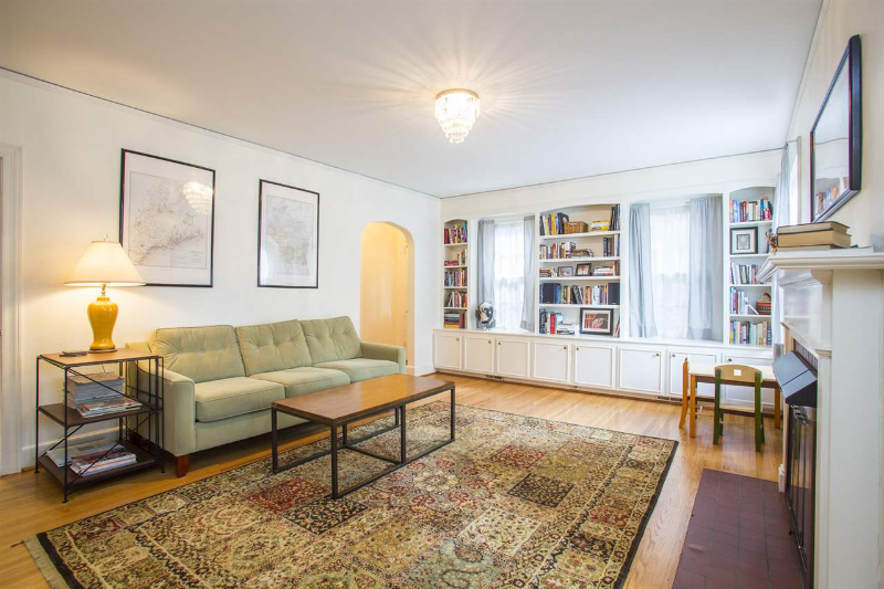 920 Monmouth Ave - Photo 4 of 20