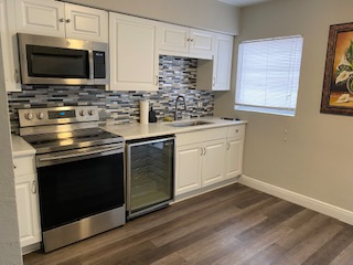 11115 Hannaway Dr #1 - Photo 3 of 10