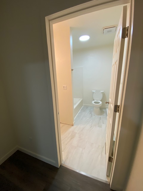 3238 Knox Butte Ave Ne - Photo 7 of 11