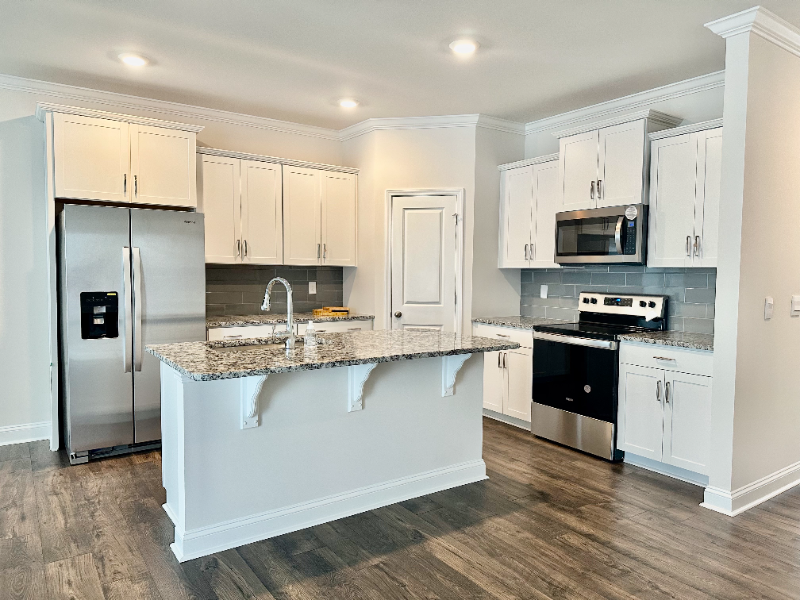 175 Creekview Rd - Photo 2 of 29