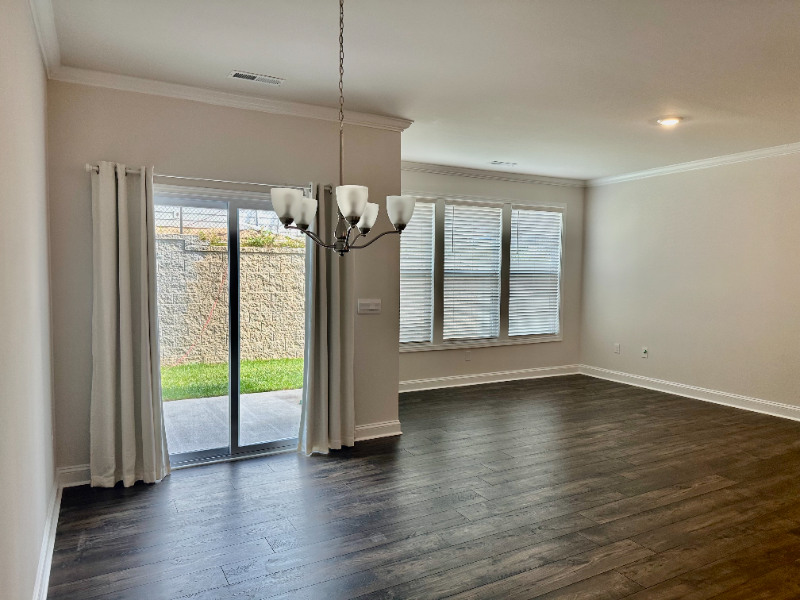 175 Creekview Rd - Photo 7 of 29