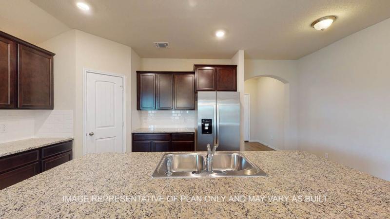 10901 Hollister Ln - Photo 3 of 39