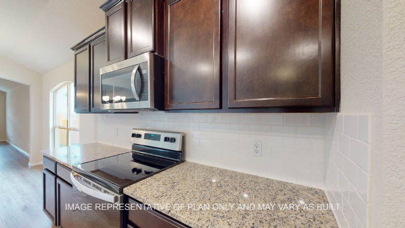 10901 Hollister Ln - Photo 6 of 39