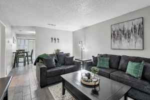 featured image of 4805 Rainbow Cir #1