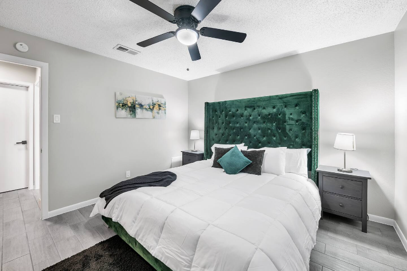 4805 Rainbow Cir #1 - Photo 6 of 9