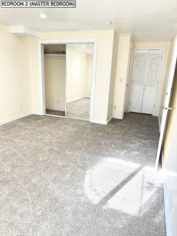 7896 S Goldenpointe Way