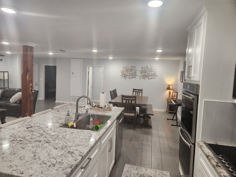 1529 E Don St - Photo 2 of 28