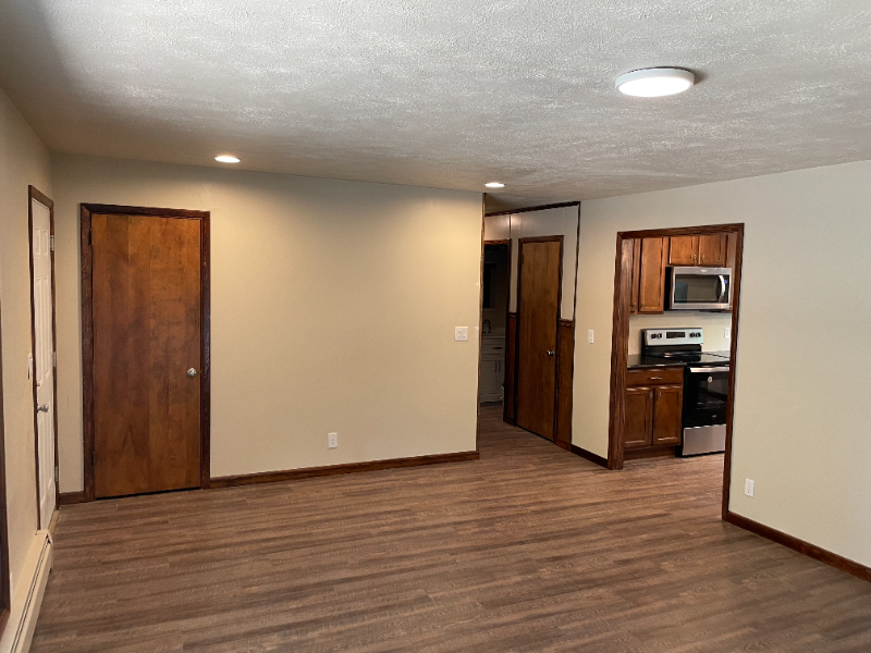 260 Kings Ridge Rd #1 - Photo 4 of 16