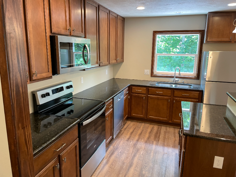 260 Kings Ridge Rd #1 - Photo 5 of 16