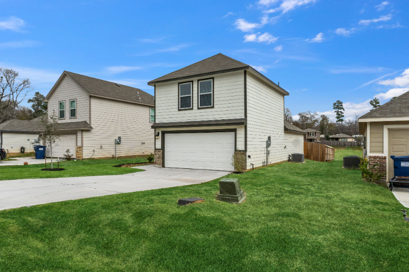 15022 Sorrento Bay Ct - Photo 2 of 16