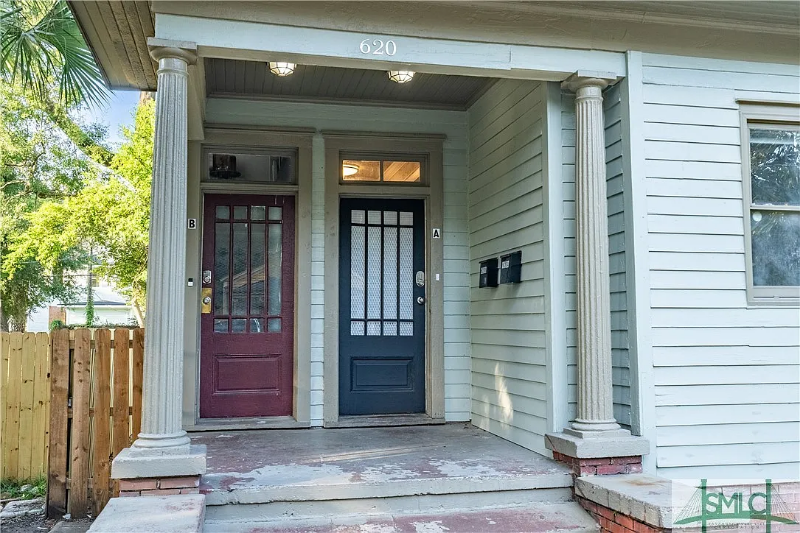 620 W 38th St #B - Photo 3 of 7