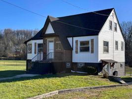 featured image of 499 Bridge St