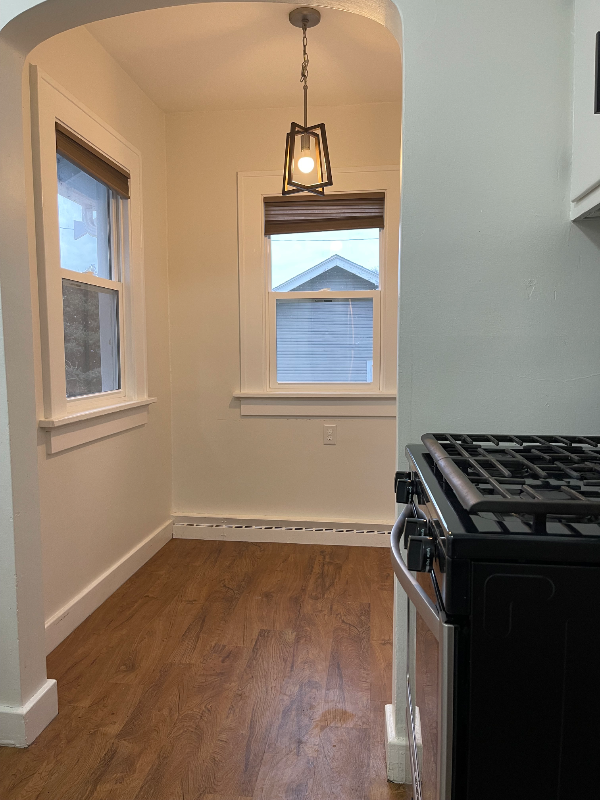 617 Florence Ave - Photo 3 of 14