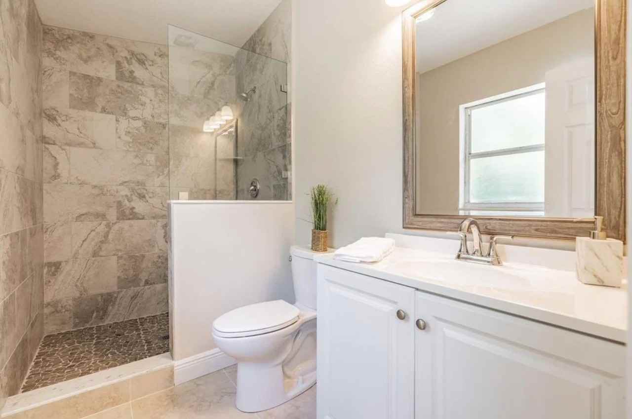 6514 Travis Blvd - Photo 2 of 13