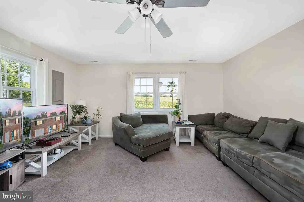 103 Camp Selden Rd #99 - Photo 5 of 7