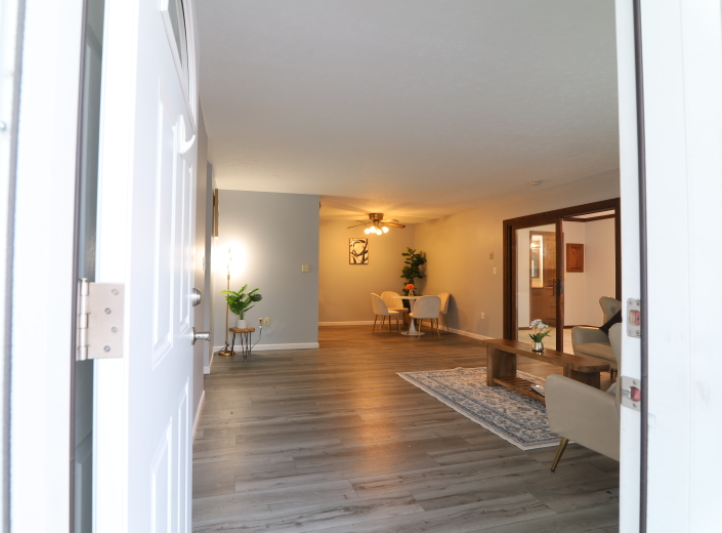 355 Chadwick Pl - Photo 3 of 21