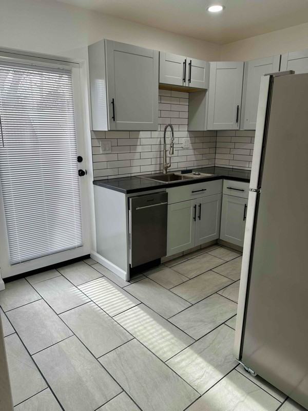 105 Vereda De Valencia #3 - Photo 3 of 19