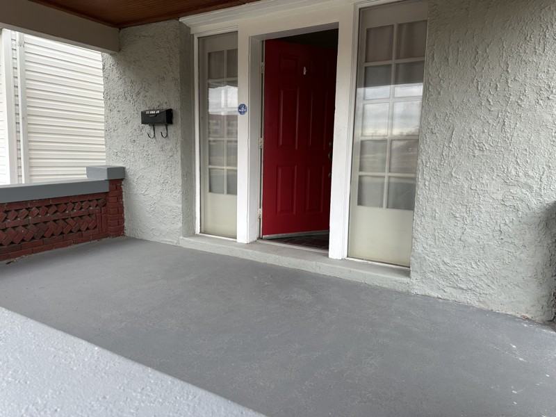 213 Burns Ave - Photo 2 of 9