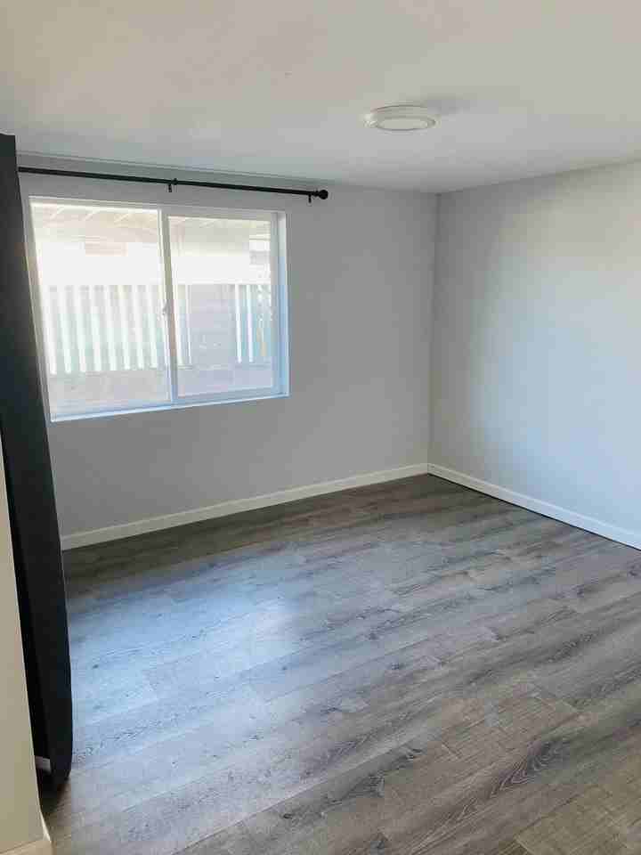 91 Alehela St - Photo 5 of 8