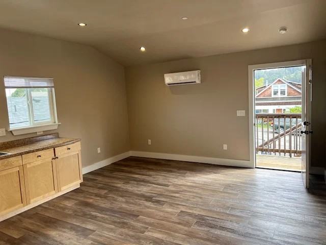 2141 Western Ave #A - Photo 2 of 9