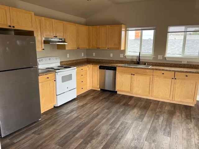 2141 Western Ave #A - Photo 4 of 9