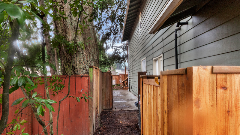 15270 Sw Springdale Ct #200 - Photo 3 of 19