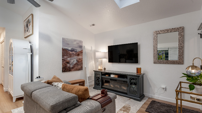 15270 Sw Springdale Ct #200 - Photo 5 of 19