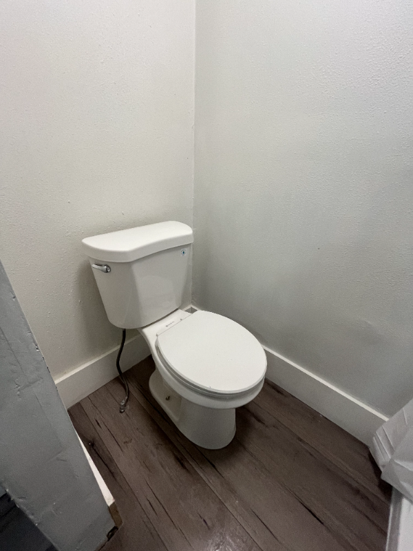 740 Jenkins St - Photo 7 of 11