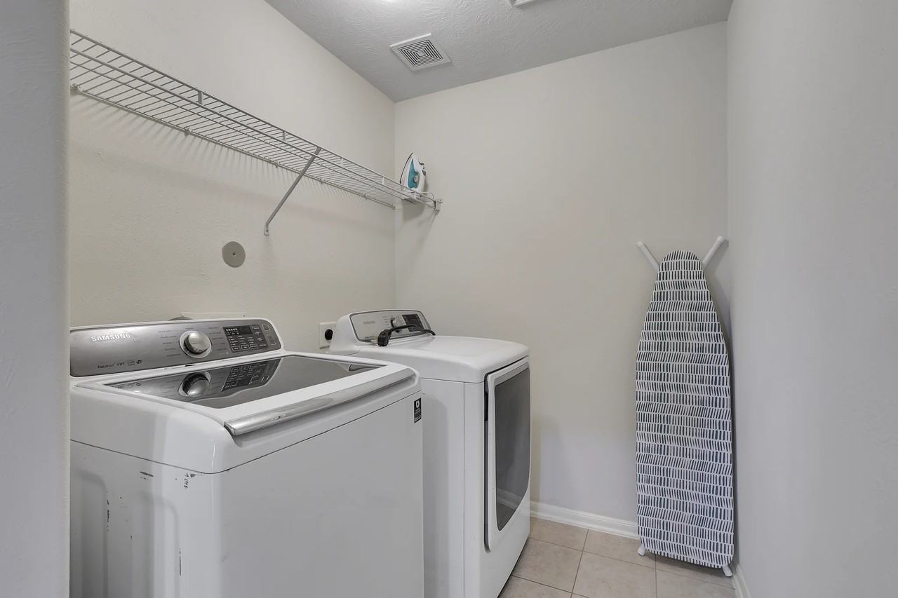 615 Arbor Green Ln - Photo 7 of 16