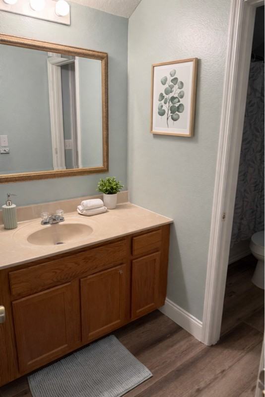 9683 Hollyhill Dr - Photo 3 of 8