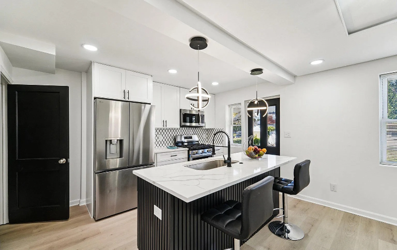 917 Reverdy Rd #A - Photo 3 of 19