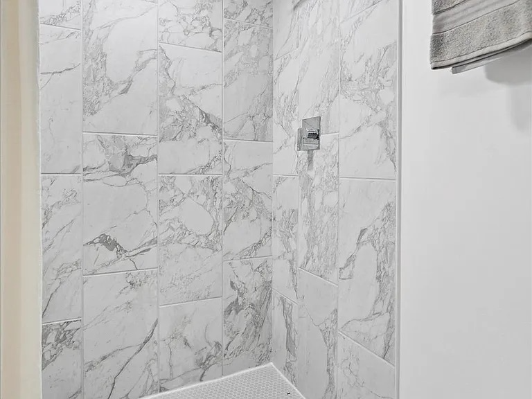 5515 Hillen Rd #B - Photo 5 of 16