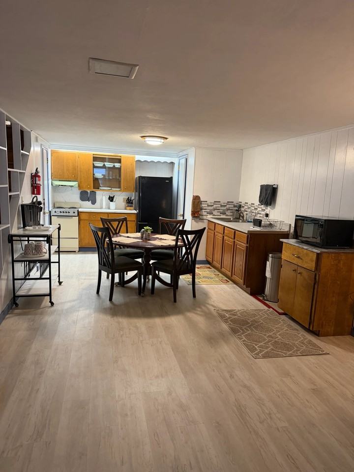 13 Pennwood Rd - Photo 3 of 19