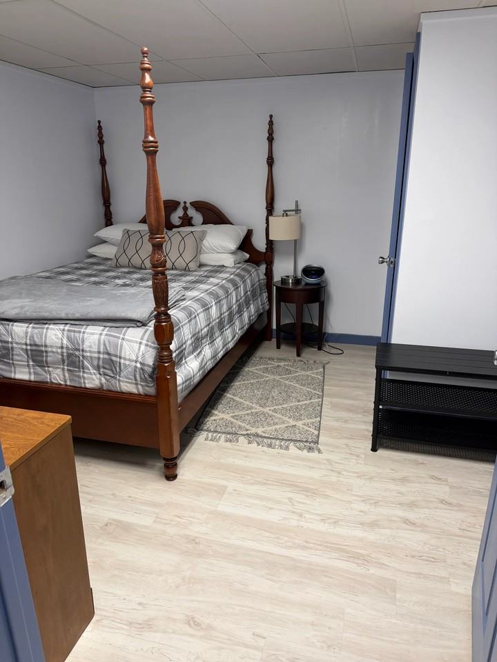 13 Pennwood Rd - Photo 5 of 19