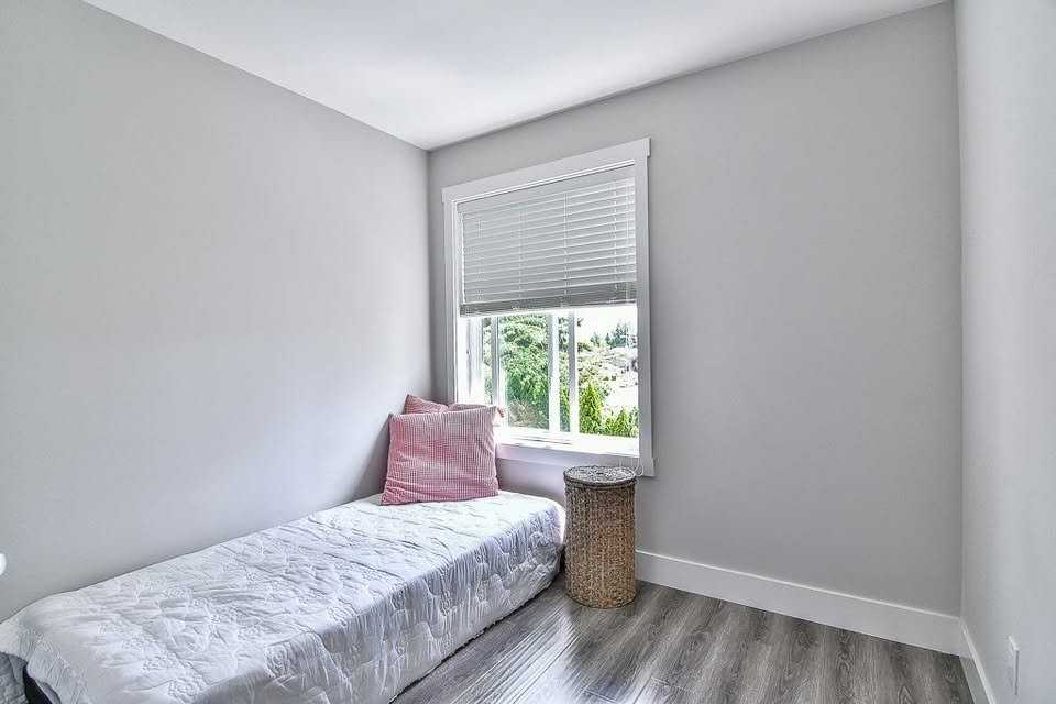 8747 162 Street #3 - Photo 4 of 13