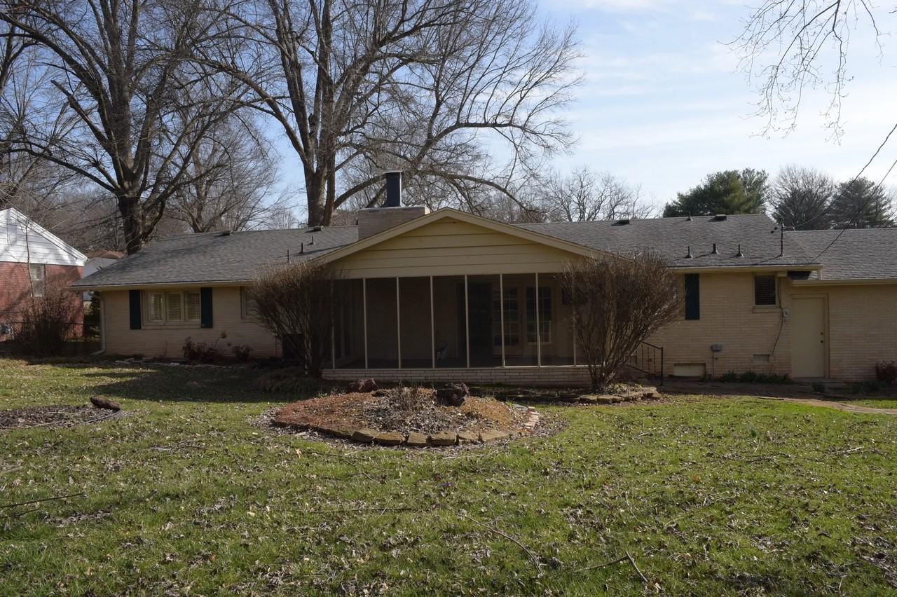 2523 S Cedarbrook Ave - Photo 5 of 20