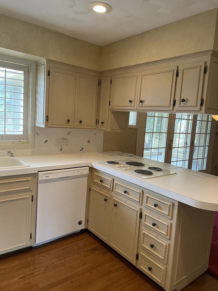 2523 S Cedarbrook Ave - Photo 7 of 20