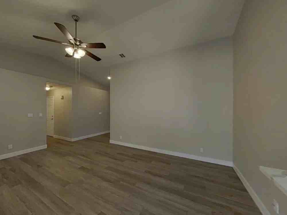 1130 Shady Run Ter - Photo 4 of 10