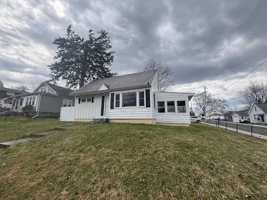 featured image of 297 Norwood Ave