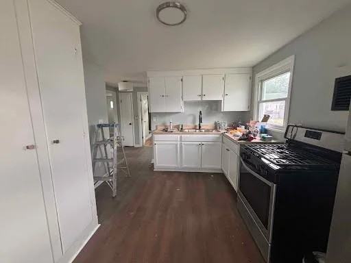 297 Norwood Ave - Photo 6 of 17