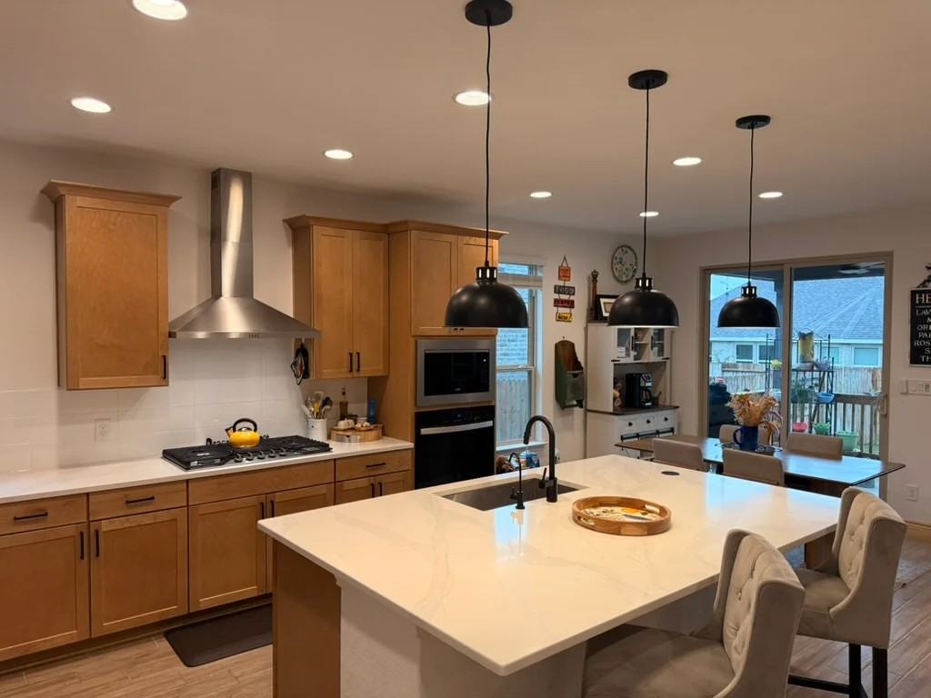 814 Pamplona Ln - Photo 7 of 12