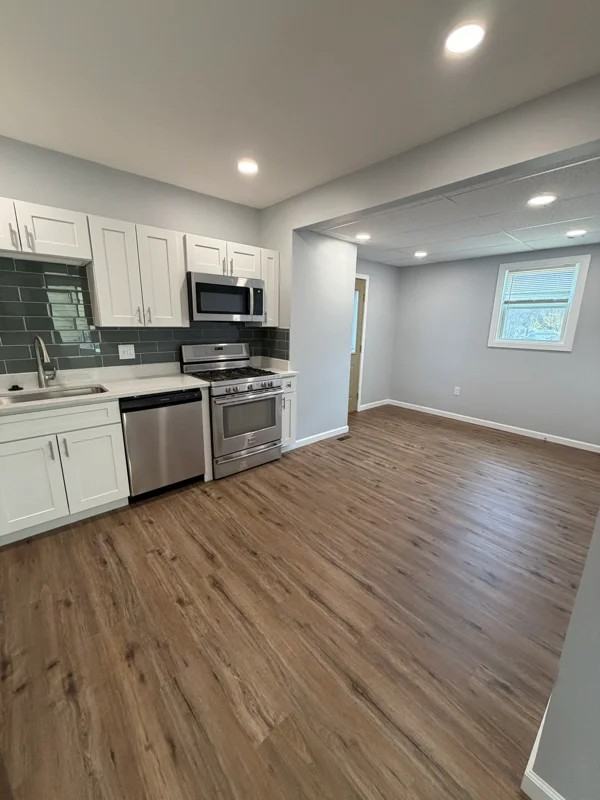 4111 Harvey Ave - Photo 4 of 11